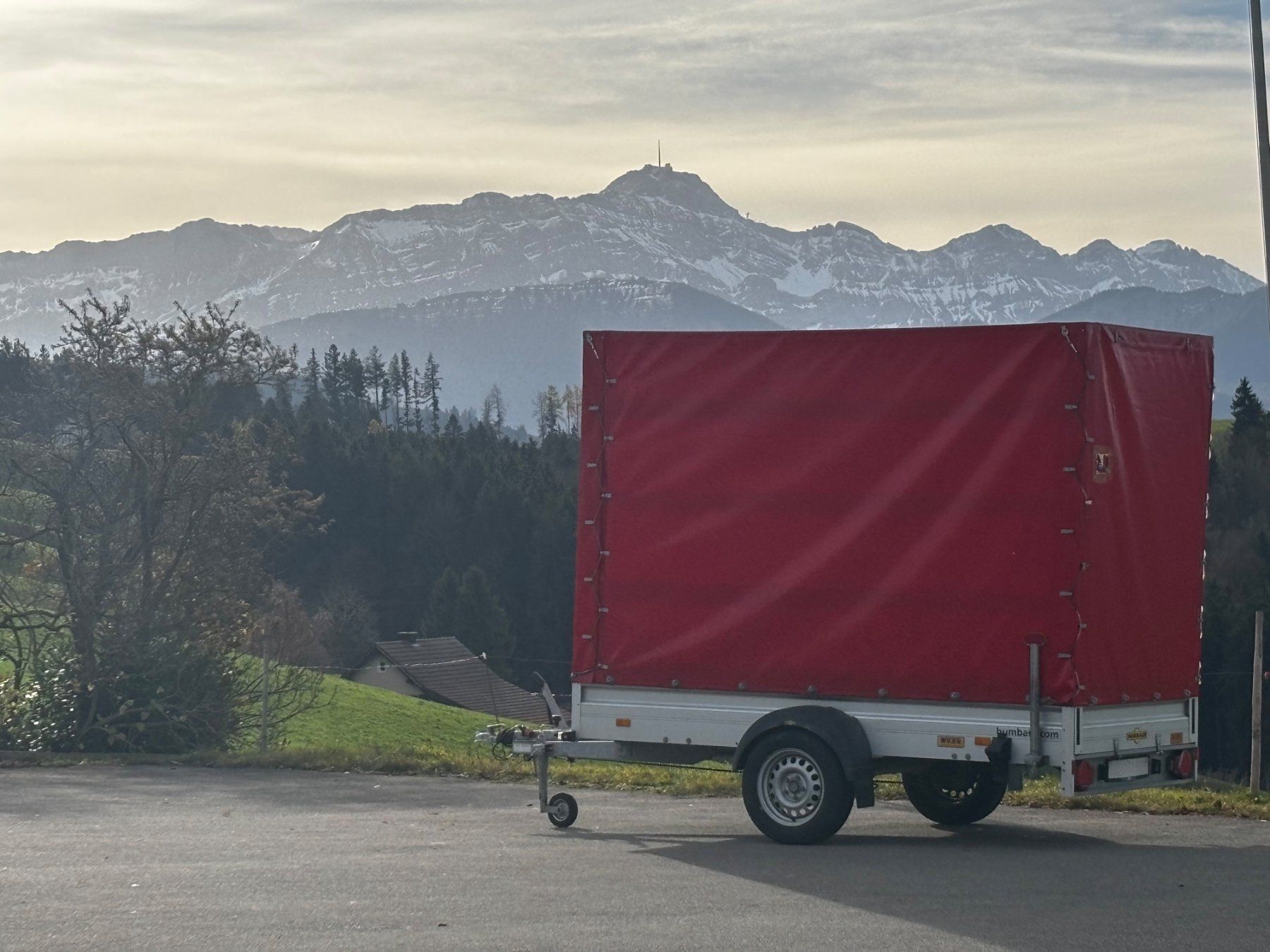 Blachenanhänger mieten